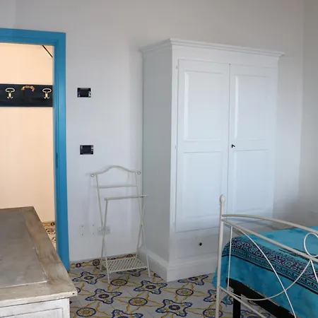 Casa Segreto, Sul Porto Di Holiday home