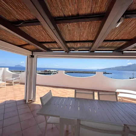 Nyaraló Casa Segreto, Sul Porto Di Santa Marina Salina